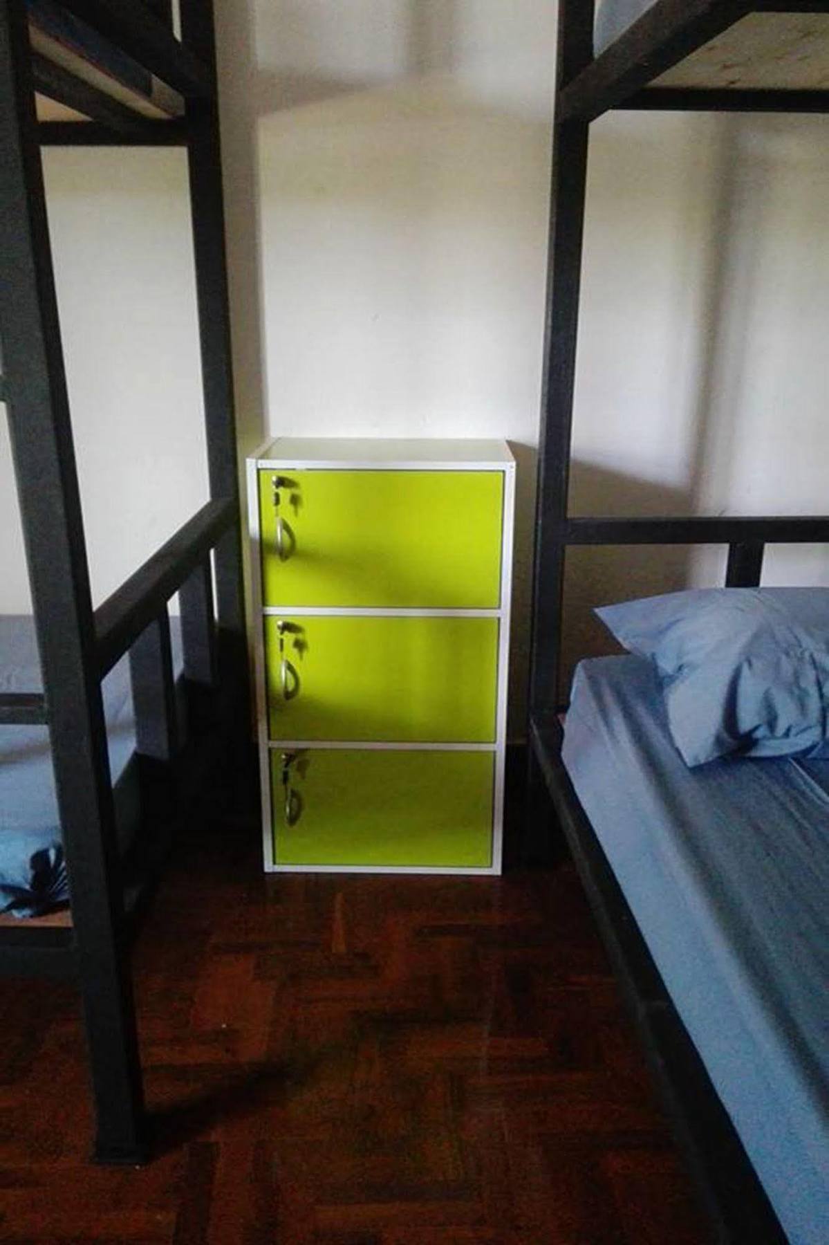 Cham Cha Hostel Chiang Mai Exteriör bild